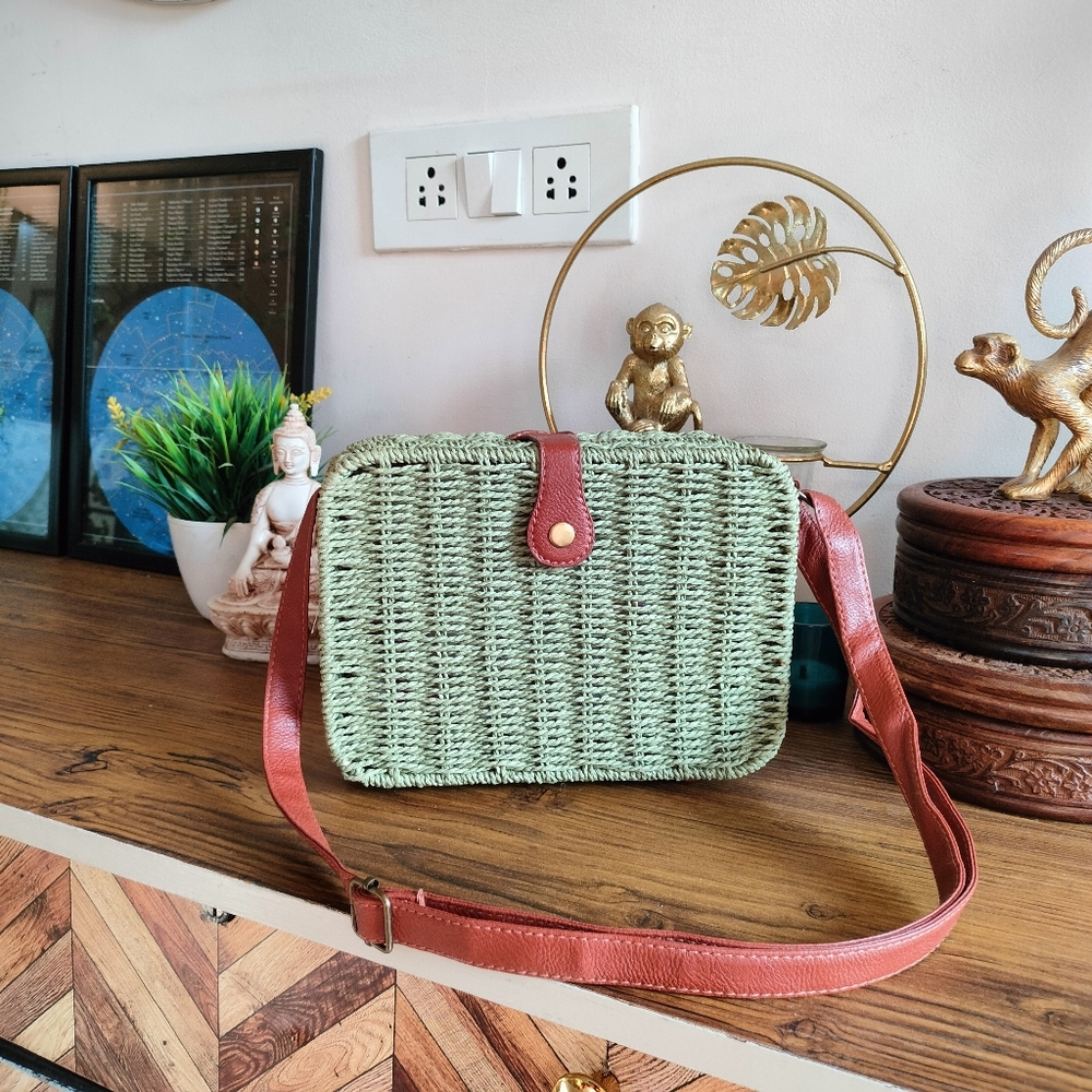 Boho Rattan Structured Bag - Picture 16 of 16